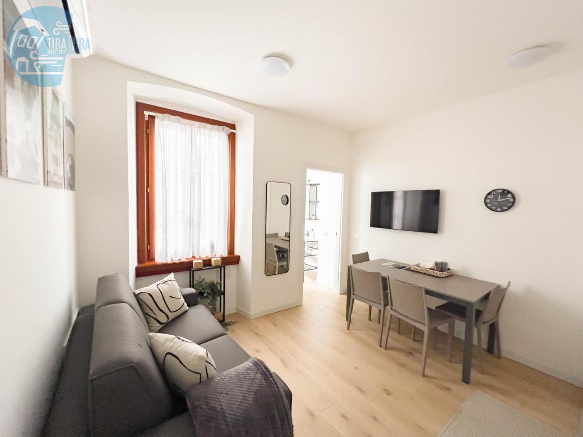 Piazza Della Borsa 3C Tirabora Short Rent Appartement Triëst Buitenkant foto